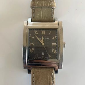 AUTH Burberry BU1552 Square Face Watch